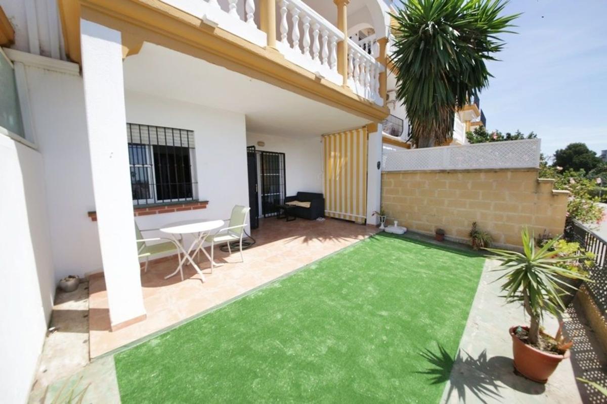 Продажа квартиры на Piso en Calle Andalucía, 173, Calaburra - Chaparral, Mijas, Михас
photo 1