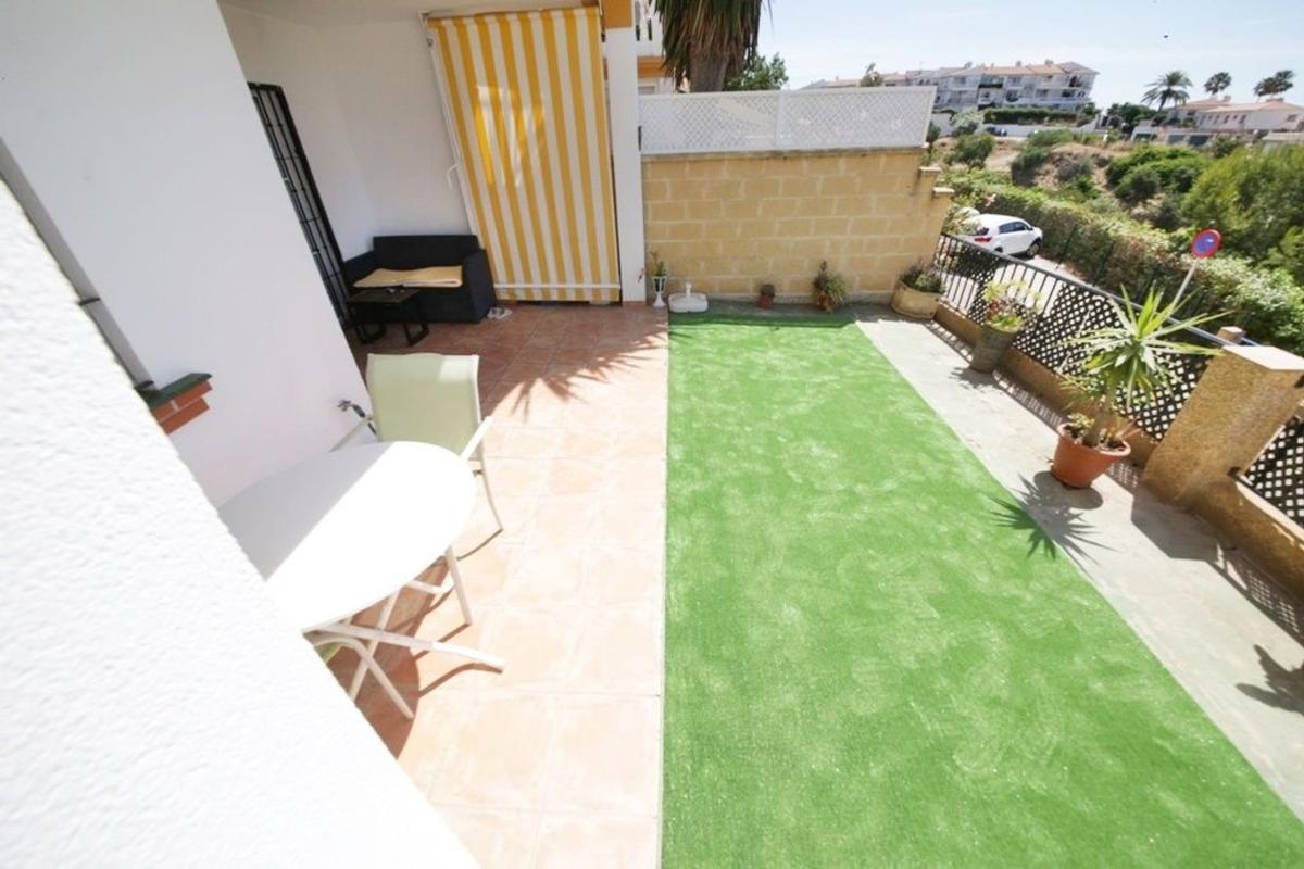 Продажа квартиры на Piso en Calle Andalucía, 173, Calaburra - Chaparral, Mijas, Михас
photo 2