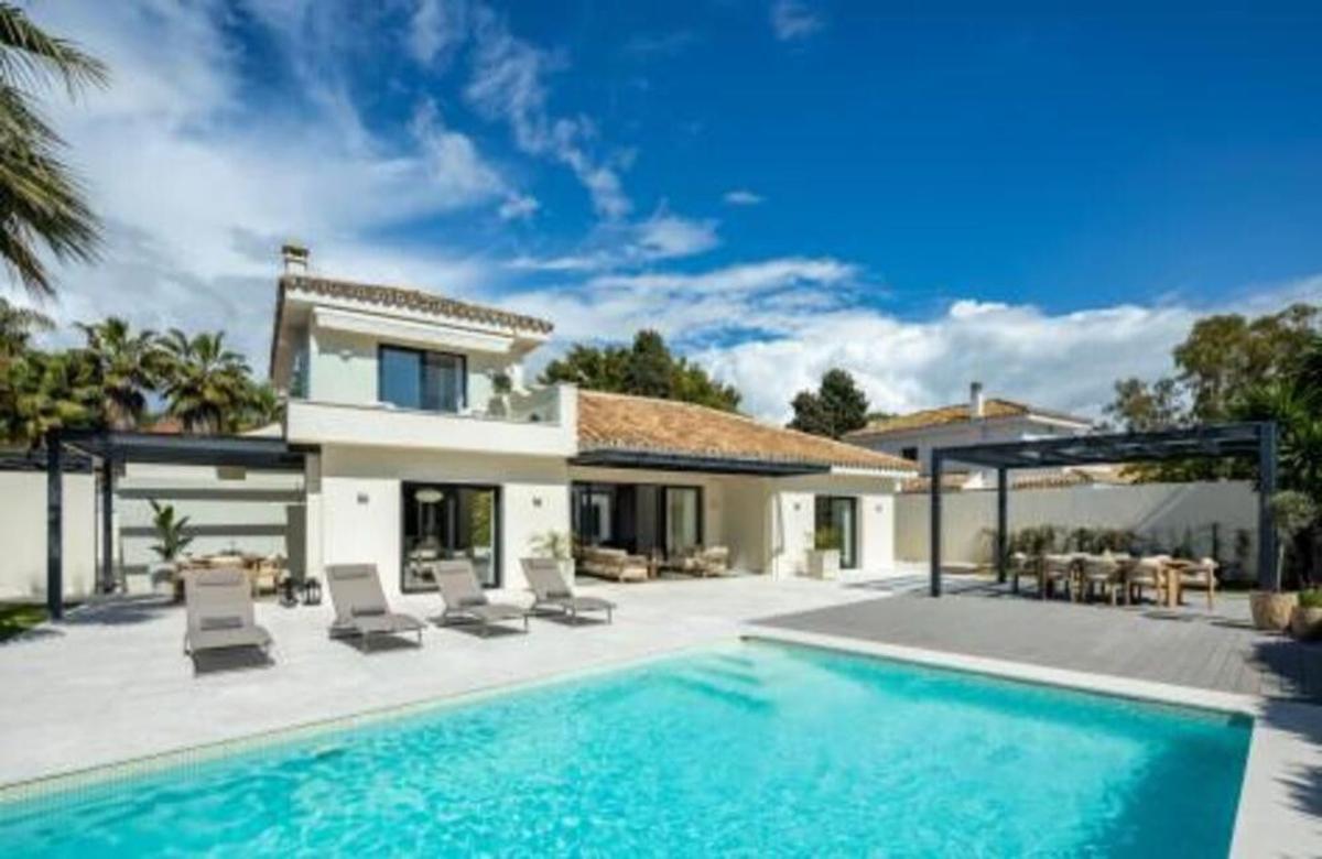 Properties for sale and rent in Spain photo 1