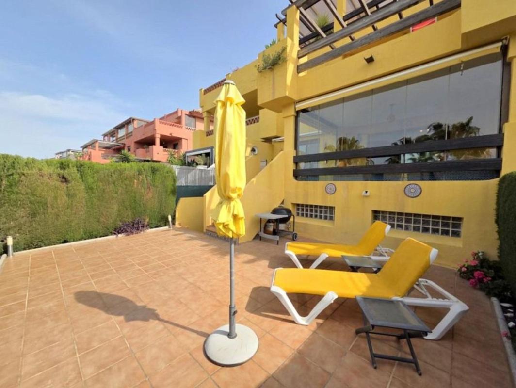 Sale of apartment in Piso en Calle Viñas del Golf, Doña Julia Golf, Casares, Casares
photo 2