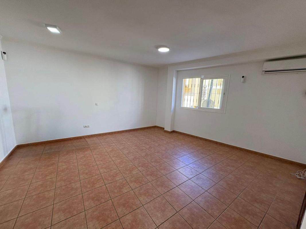 Продажа квартиры на Piso en Calle Río Padrón, 28, Los Rios - CARE, Mijas, Михас
 photo 2