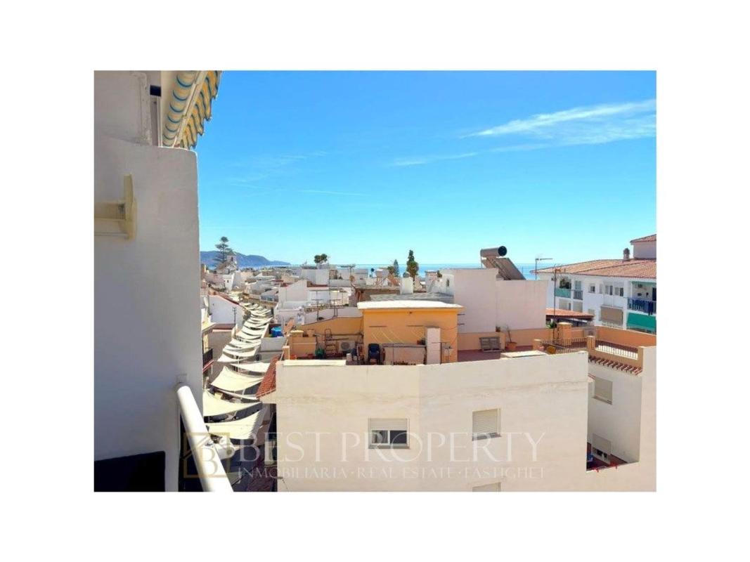 Sprzedaż mieszkania w Piso en Chaparil - Torrecilla - Punta Lara, Nerja, Nerja
photo 1