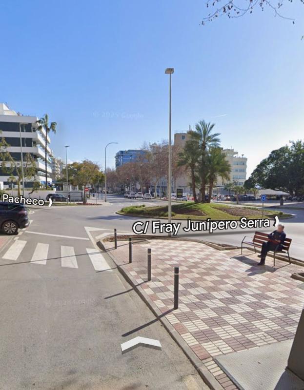 Venta de piso en Piso en Avenida Severo Ochoa, La Puya - La Ermita, Marbella, Marbella
photo 1