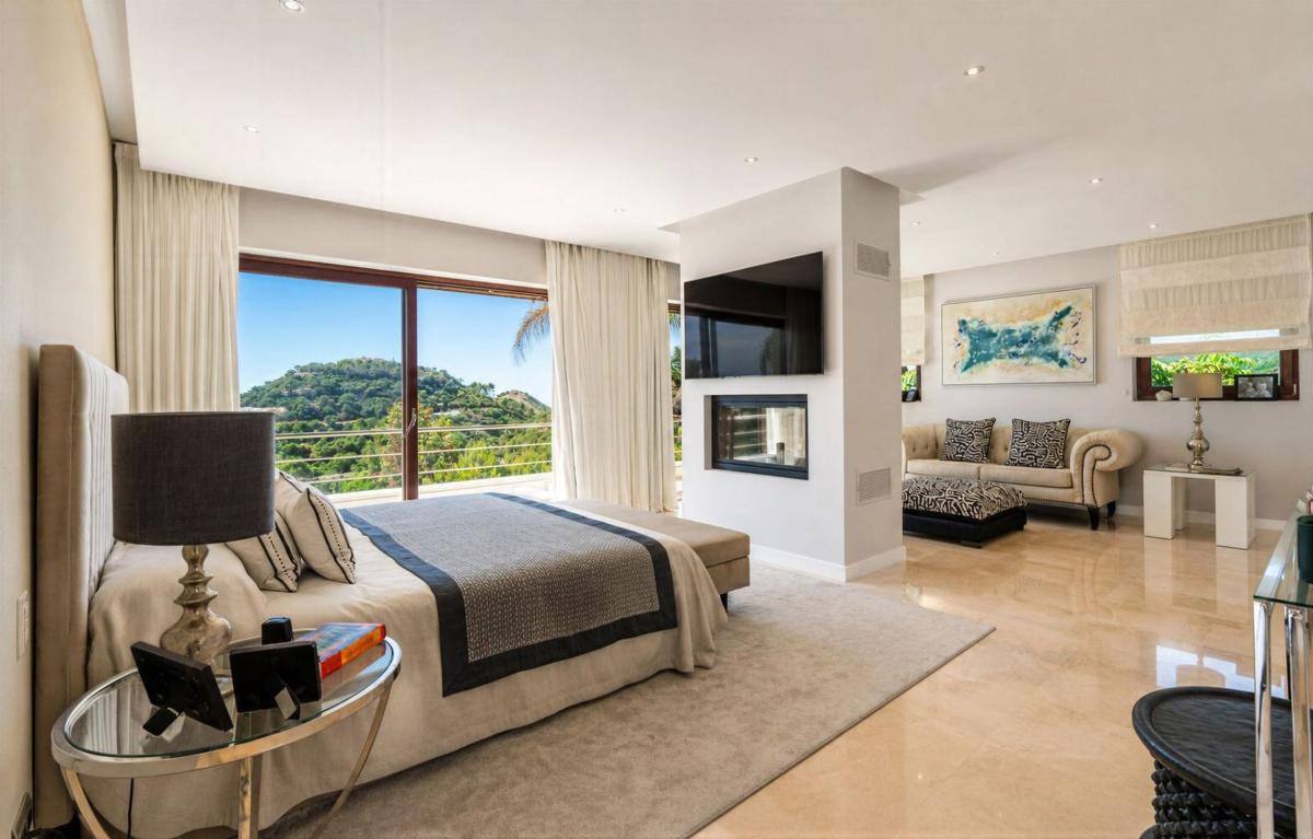 Properties for sale and rent in Spain photo 4