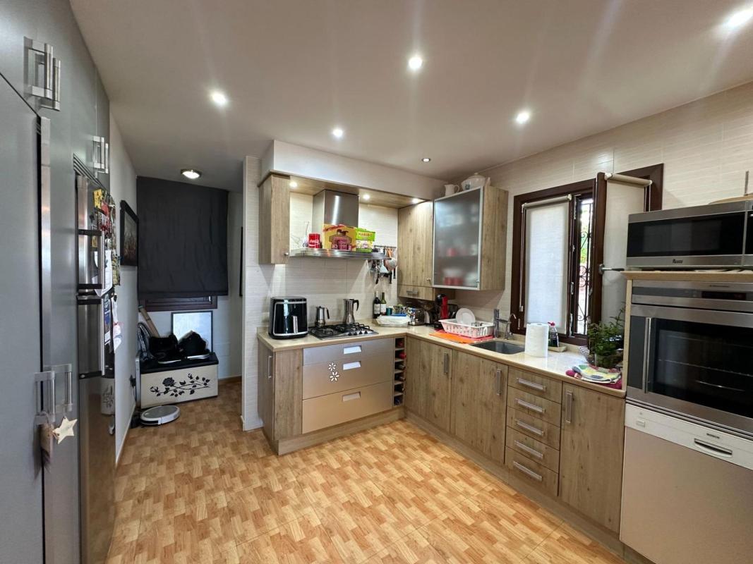 Sale of apartment in Piso en Calle del Reposo, Buenas Noches, Estepona, Estepona
 photo 4