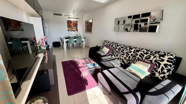 Venta de piso en Piso en Calle Ribeiro, La Cala del Moral, Rincón de la Victoria, Rincón de la Victoria
 photo 1