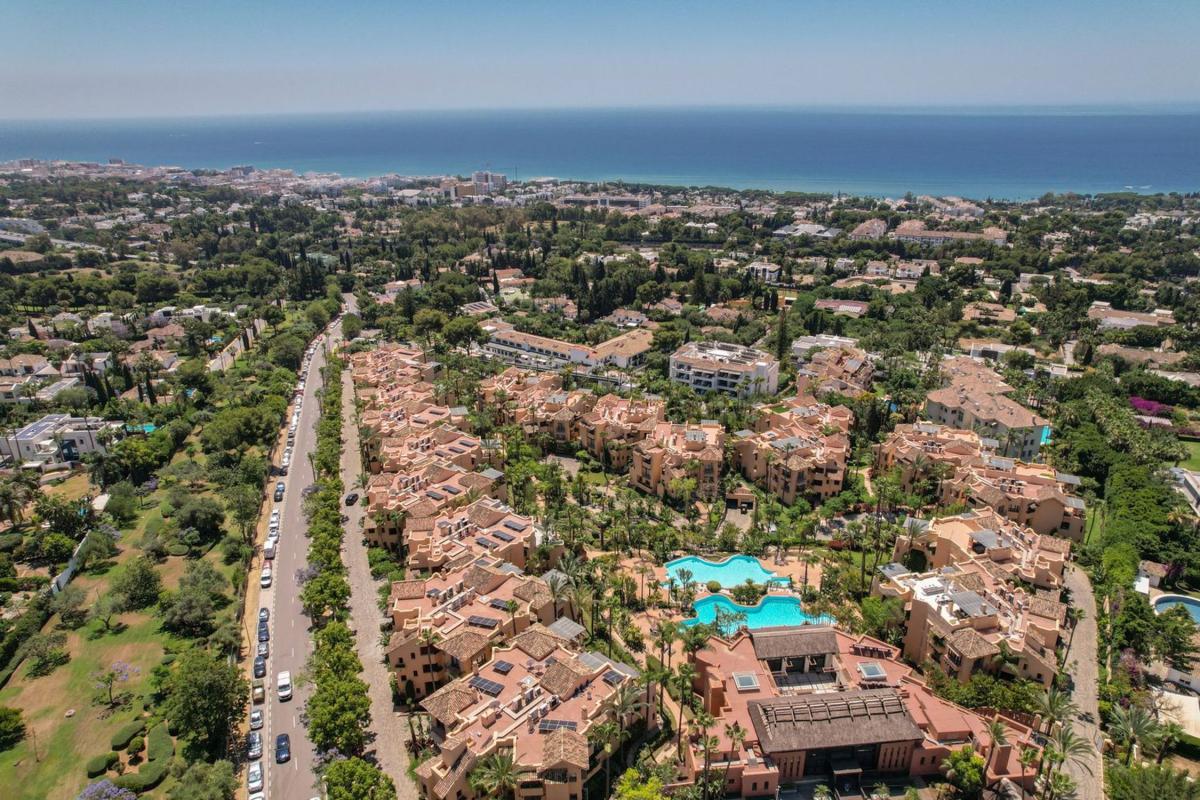 Venta de piso en Piso en Sierra Blanca, Marbella, Marbella
photo 1