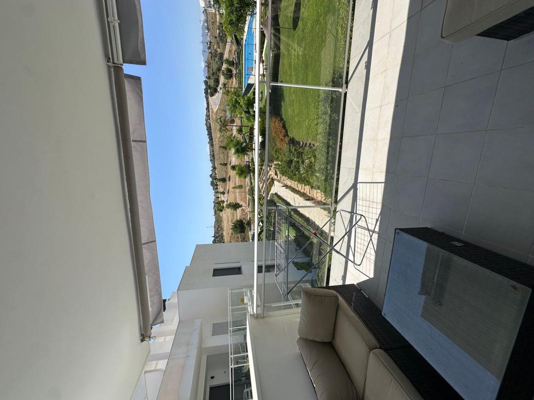 Продажа квартиры на Piso en Urbanización Lagar Martel, 1 s, La Cala Golf - Lagar Martell, Mijas, Михас
photo 3