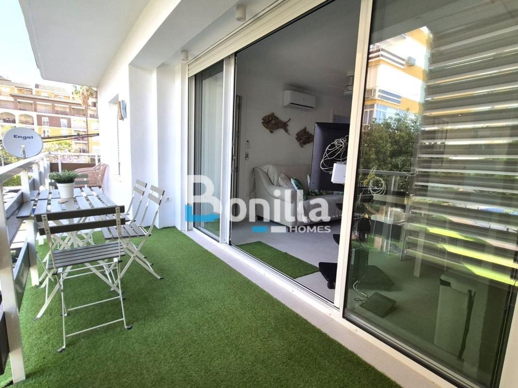 Venta de piso en Piso en Avenida de Colon, Paseo Marítimo de Levante, Vélez-Malaga, Vélez-Malaga
 photo 2