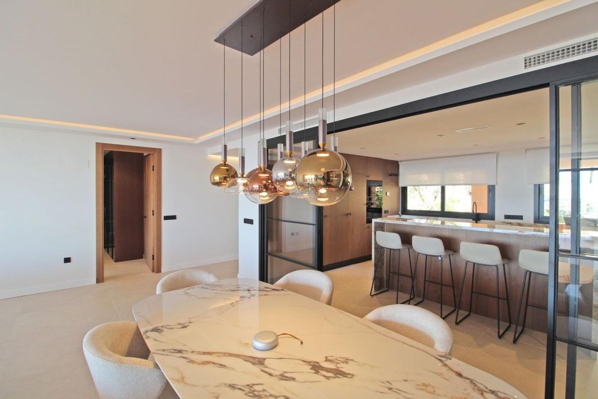 Venta de piso en Piso en Avenida Calderón de la Barca s/n, Los Naranjos, Marbella, Marbella
photo 5