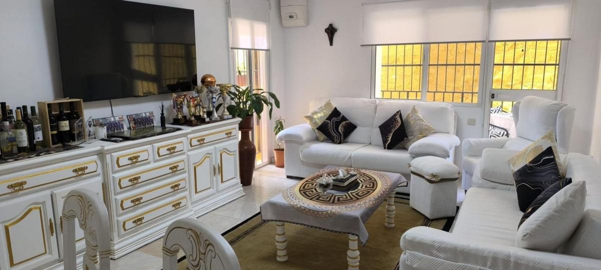 Venta de piso en Piso en Ricardo Soriano, Marbella, Marbella
photo 2