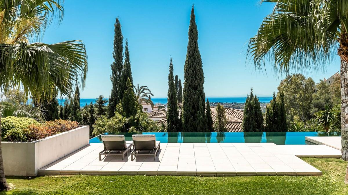 Properties for sale and rent in Spain photo 1