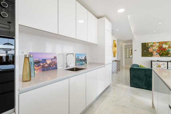 Аттик на продажу в  Ático en Calle Josefina Samper, Guadalobón, Estepona, Эстепона photo 4