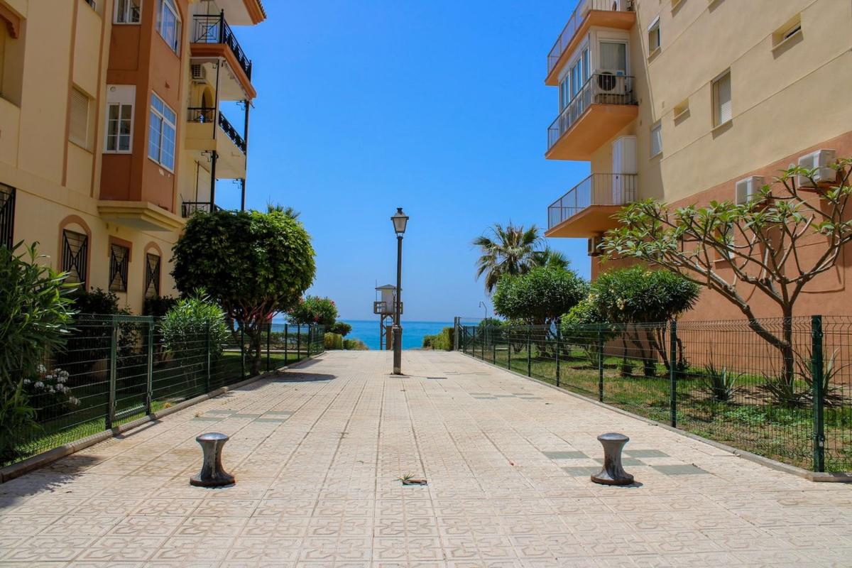 Sprzedaż mieszkania w Piso en Avenida del Peñoncillo, El Peñoncillo, Torrox, Torrox
photo 3