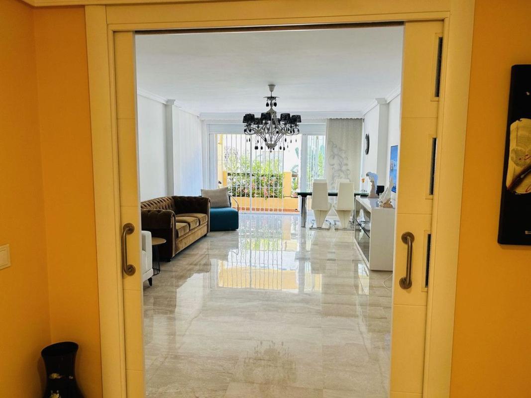 Venta de piso en Piso en Avenida atolón de coral s/n, Romana Playa, Marbella, Marbella
photo 3
