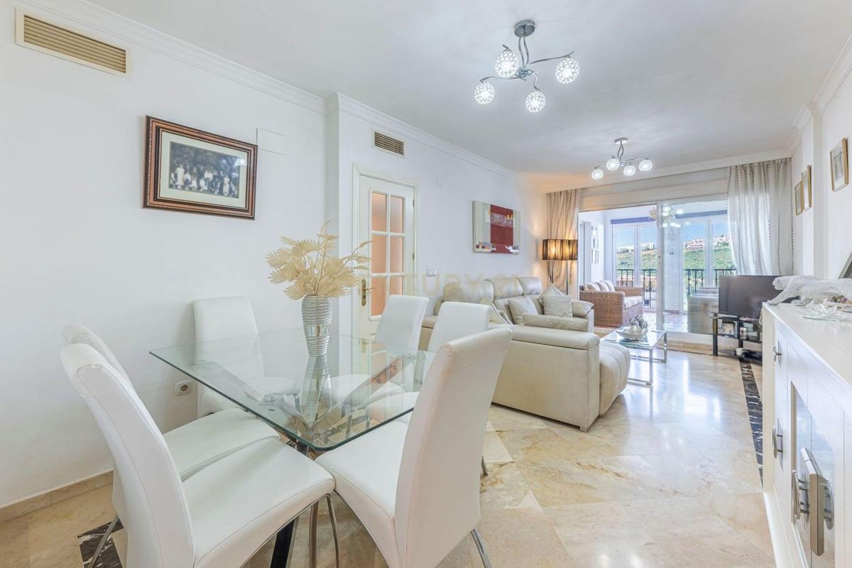 Sprzedaż mieszkania w Piso en Calle del Granate, El Castillo, Manilva, Manilva
photo 1