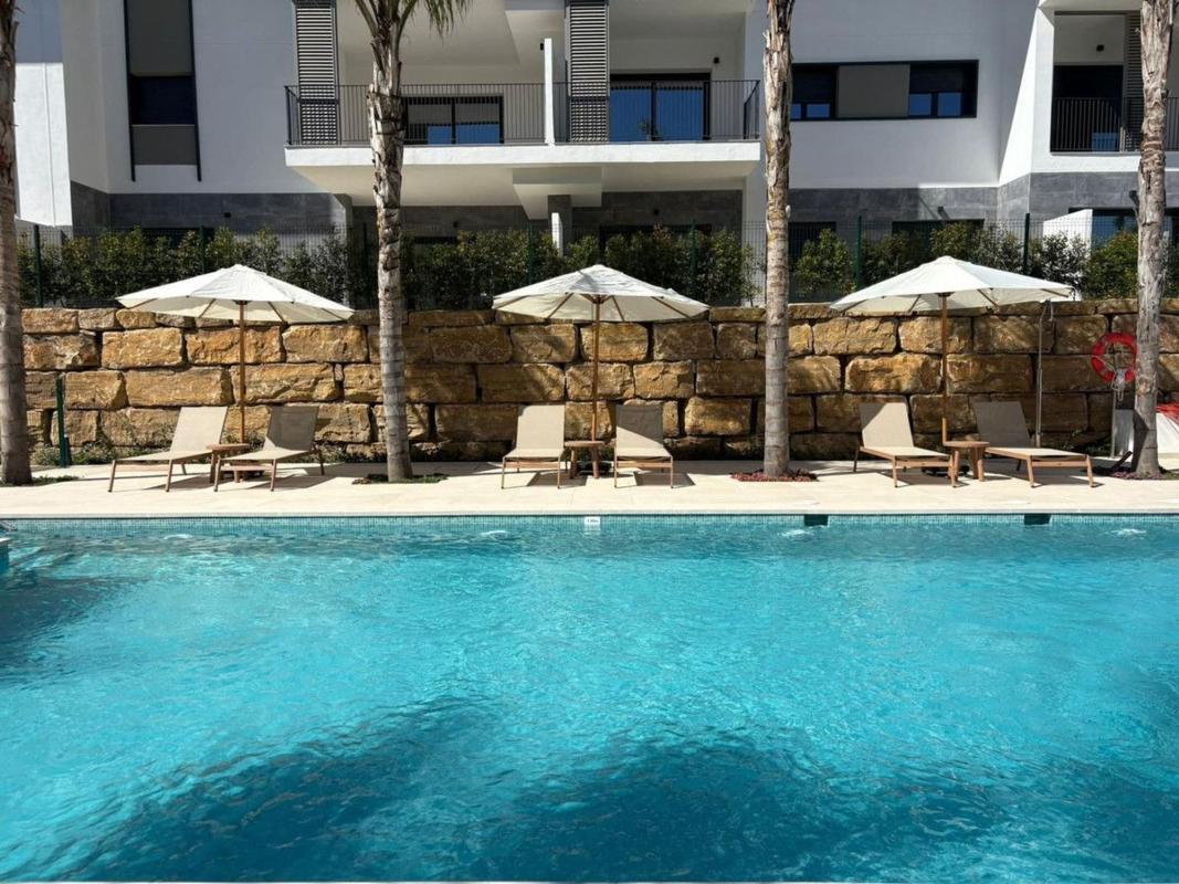 Venta de piso en Piso en Calle Carlos Cano, 16, Huerta Nueva, Estepona, Estepona
 photo 3