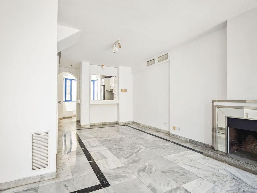 Venta de duplex en Dúplex en Calle de Ramón Gómez de la Serna, Playa de la Fontanilla, Marbella, Marbella photo 4