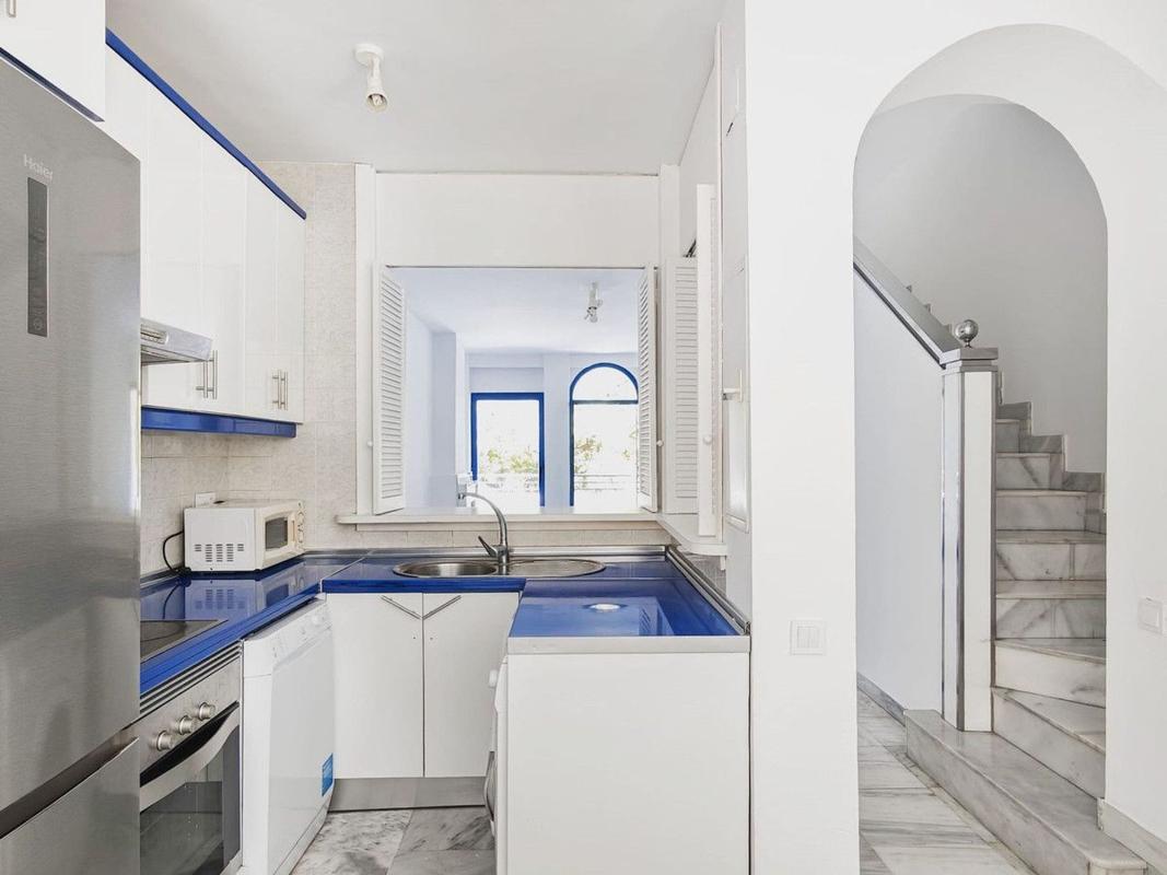 Venta de duplex en Dúplex en Calle de Ramón Gómez de la Serna, Playa de la Fontanilla, Marbella, Marbella photo 5
