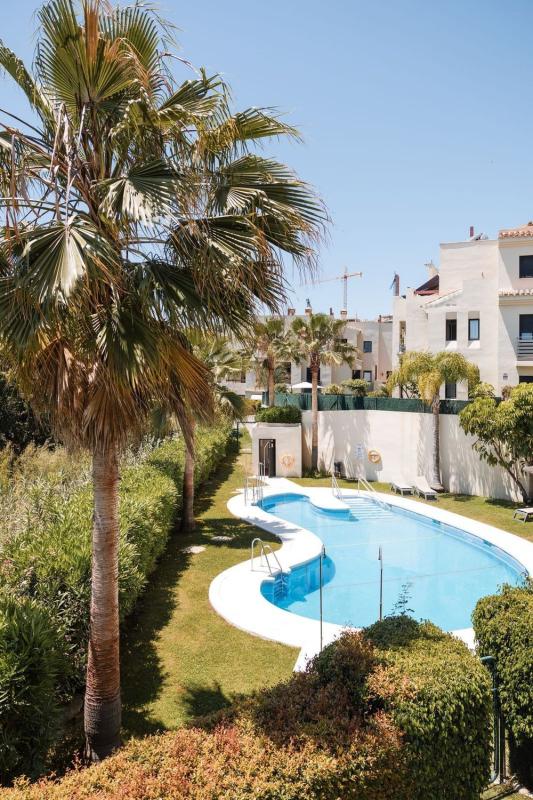 Sprzedaż mieszkania w Piso en Centro, Estepona, Estepona
photo 1