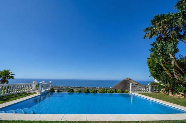 Casa o chalet independiente en Alto de los Monteros, Marbella photo 1