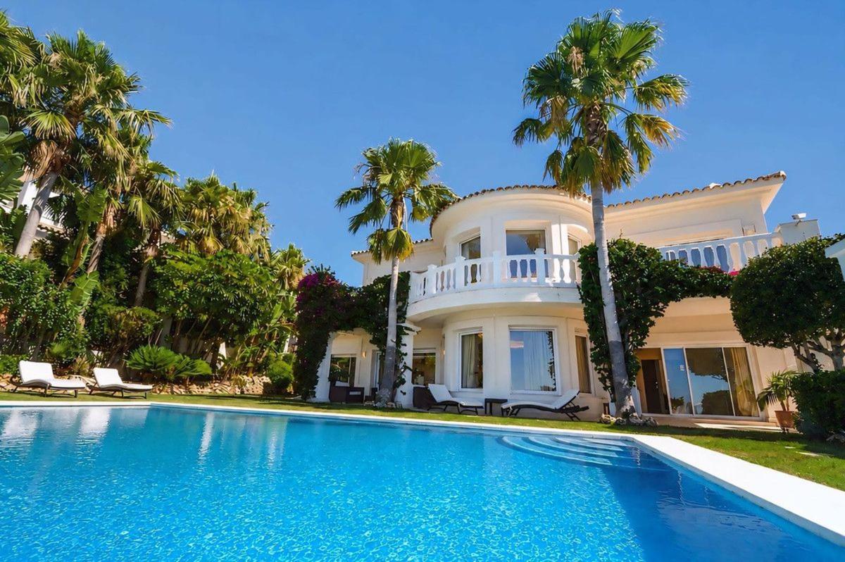 Properties for sale and rent in Spain photo 2