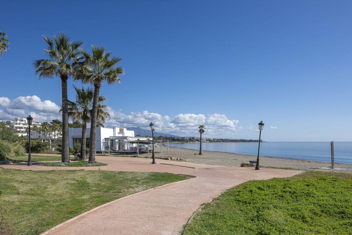 Sprzedaż mieszkania w Piso en El Velerín, Estepona, Estepona
photo 4