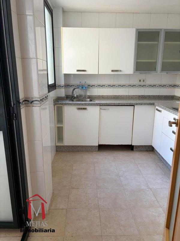 Sprzedaż mieszkania w Piso en Zona Fuentemora, Antequera, Antequera
photo 4