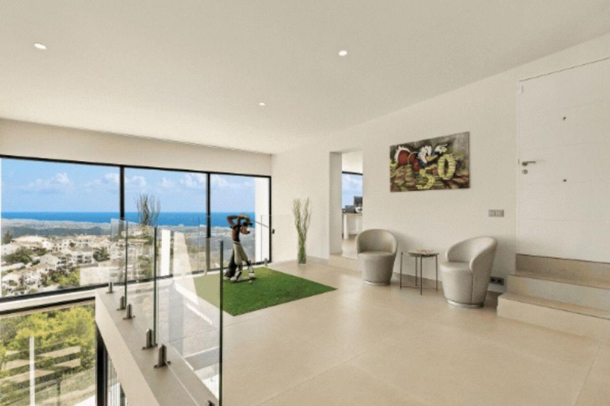 Properties for sale and rent in Spain photo 5