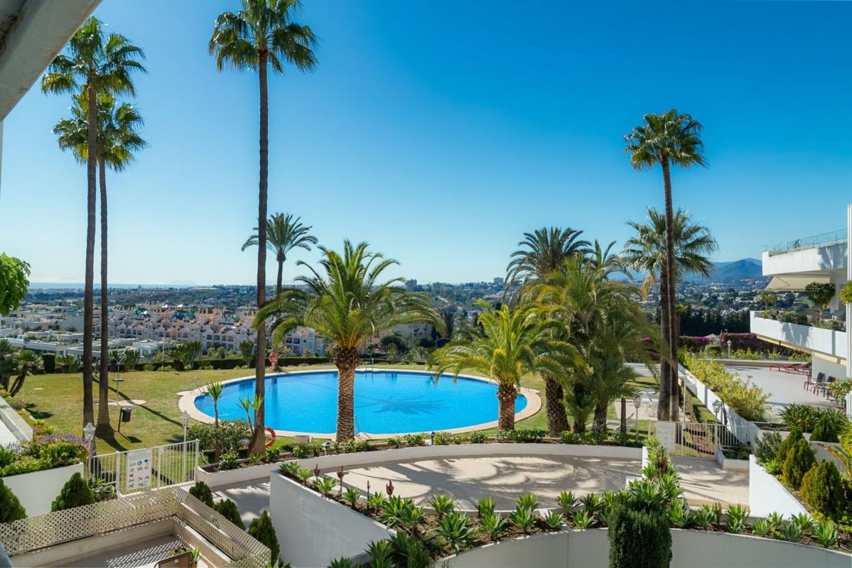 Venta de piso en Piso en Calle Cerro Andevalo, 80, Lomas de Marbella Club, Marbella, Marbella
 photo 2