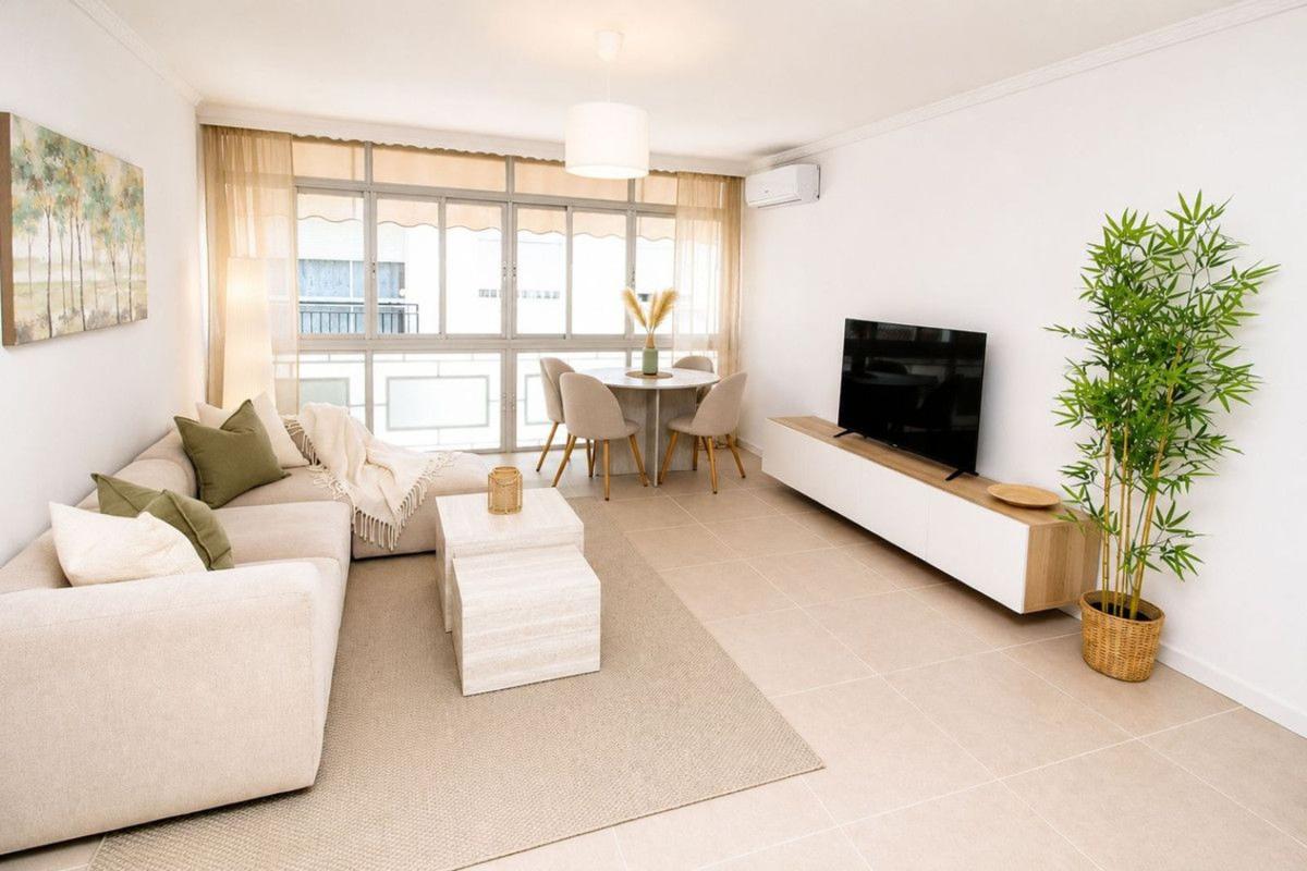 Sale of apartment in Piso en Calle San Cayetano, 16, Centro, Estepona, Estepona
photo 5