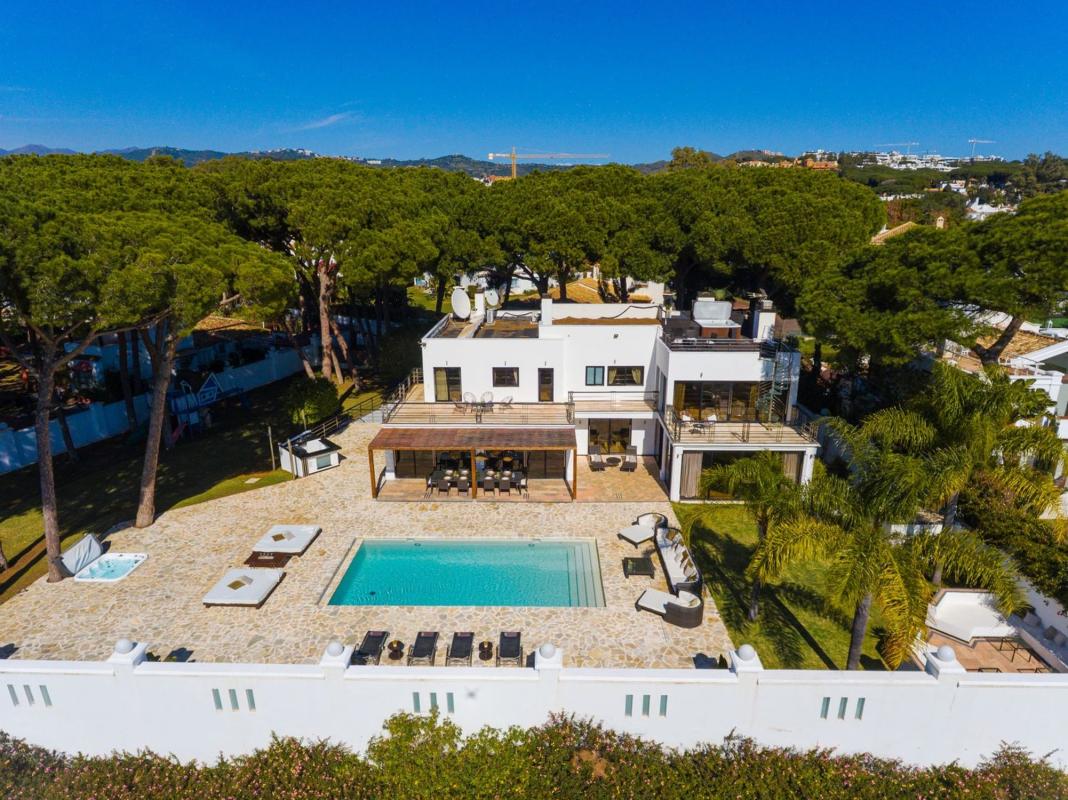 Properties for sale and rent in Spain photo 1
