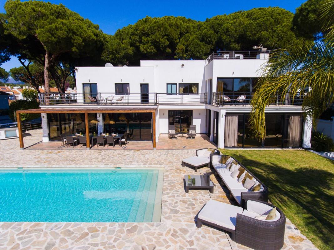 Properties for sale and rent in Spain photo 3