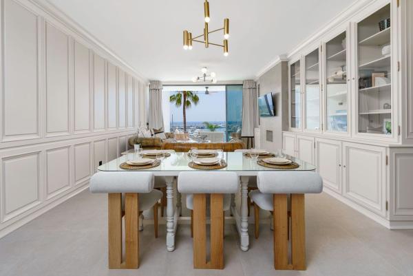 Venta de piso en Piso en Calle Ribera, Puerto Banús, Marbella, Marbella
thumbnail 2