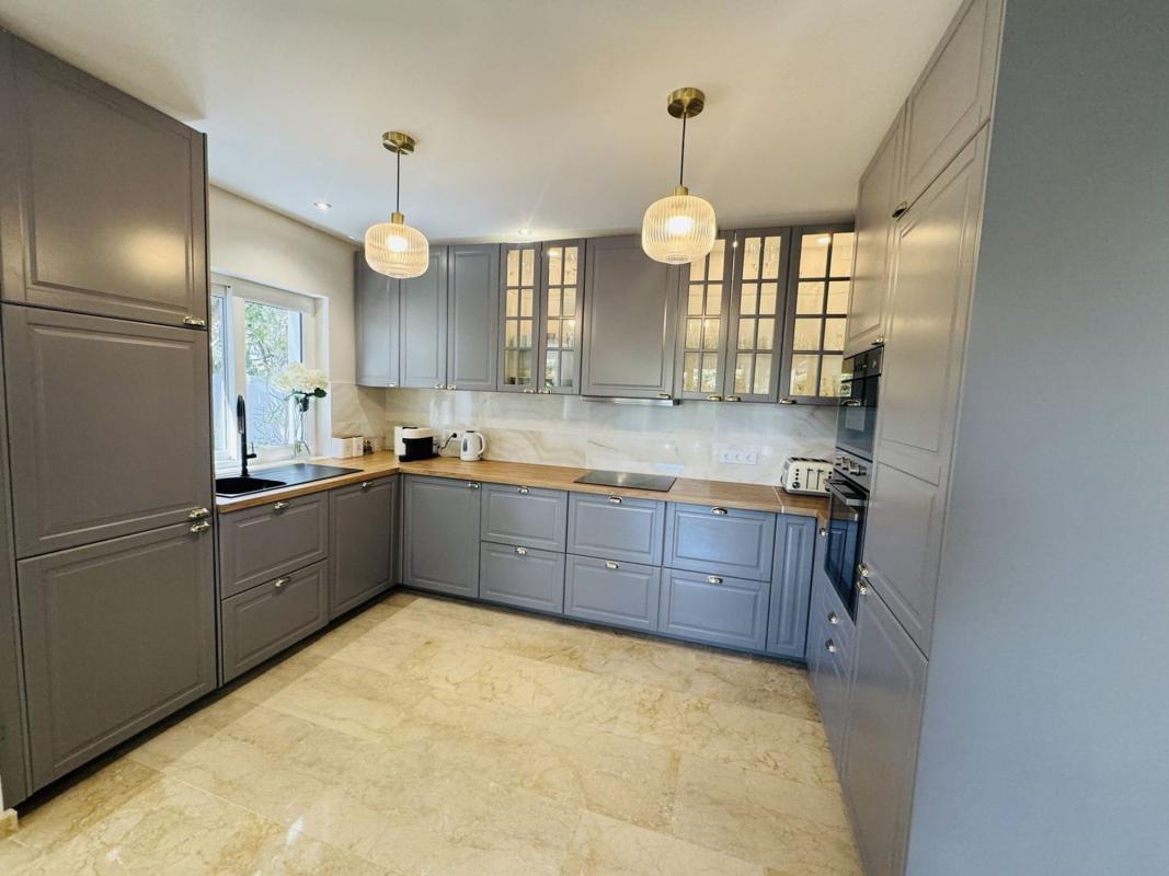 Properties for sale and rent in Spain photo 5