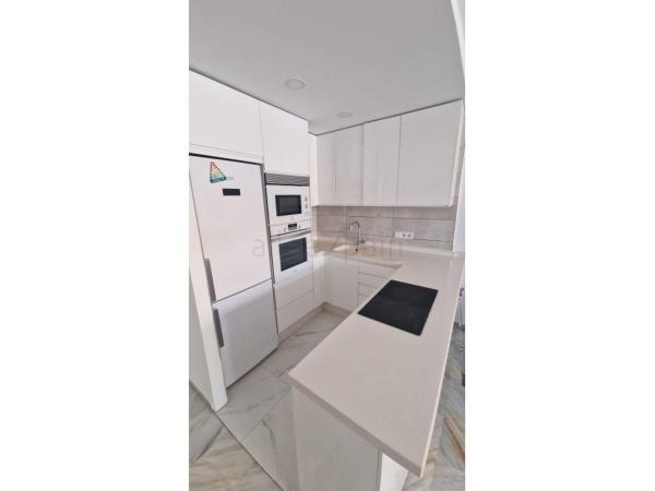 Venta de piso en Piso en Arroyo de la Miel, Benalmádena, Benalmádena
thumbnail 1