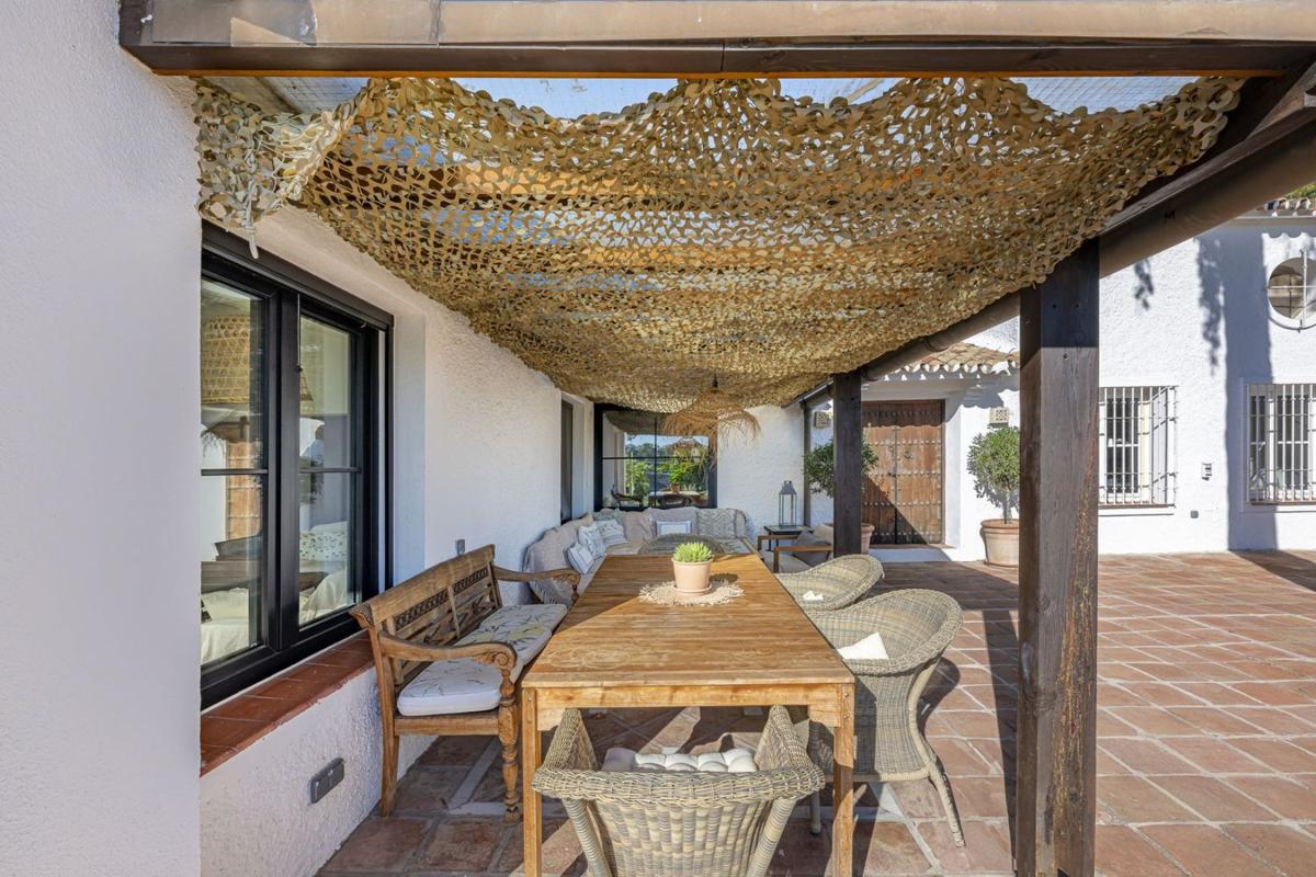 Properties for sale and rent in Spain photo 5