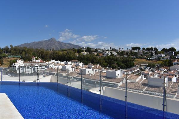 Venta de piso en Piso en Calle 02c Nva Andaluc, 3, Rodeo Alto-Guadaiza-La Campana, Marbella, Marbella
thumbnail 1