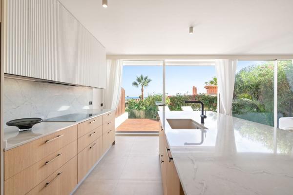 Venta de piso en Piso en Urbanizacion n Andalucia j, 8, Los Naranjos, Marbella, Marbella
 photo 4