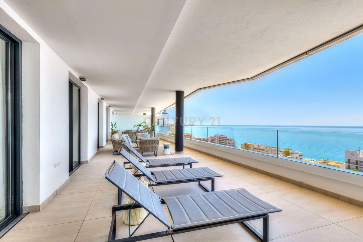 Sale of apartment in Piso en Calle Begoña, 1, Las Gaviotas, Fuengirola, Fuengirola
photo 3