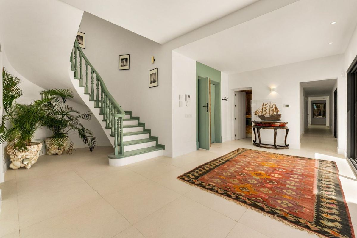 Properties for sale and rent in Spain photo 4