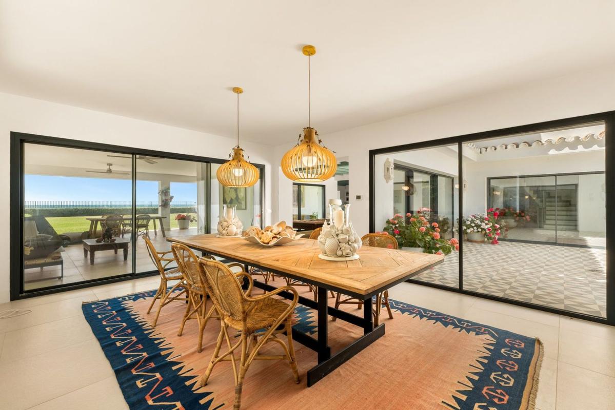 Properties for sale and rent in Spain photo 5