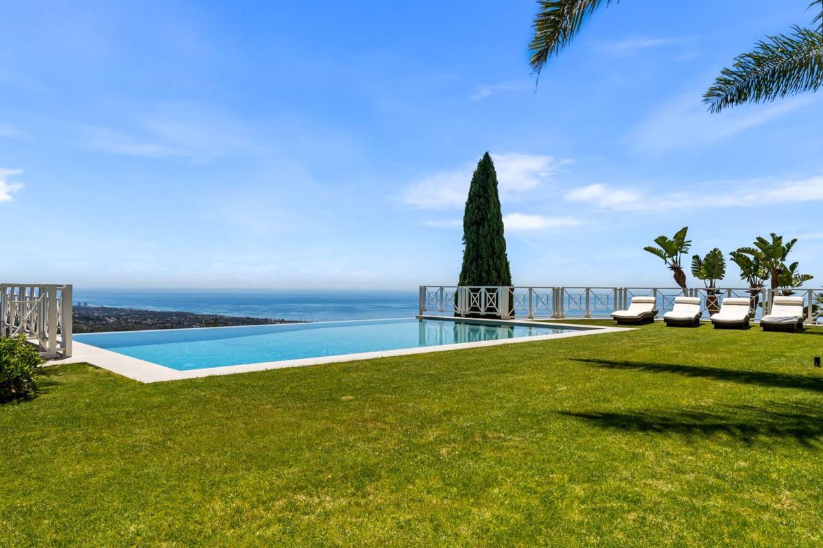 Properties for sale and rent in Spain photo 3
