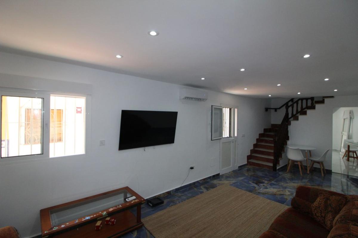 Properties for sale and rent in Spain photo 5