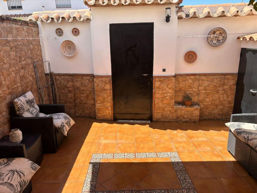 Properties for sale and rent in Spain photo 4