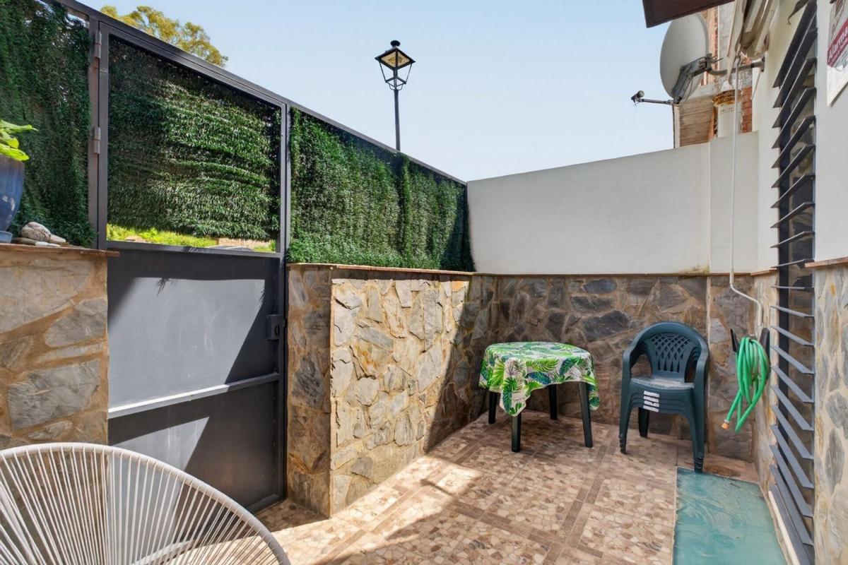 Properties for sale and rent in Spain photo 2