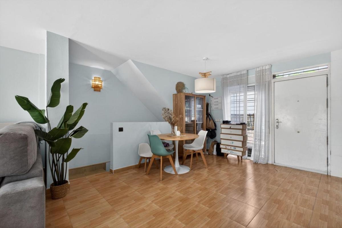 Properties for sale and rent in Spain photo 4
