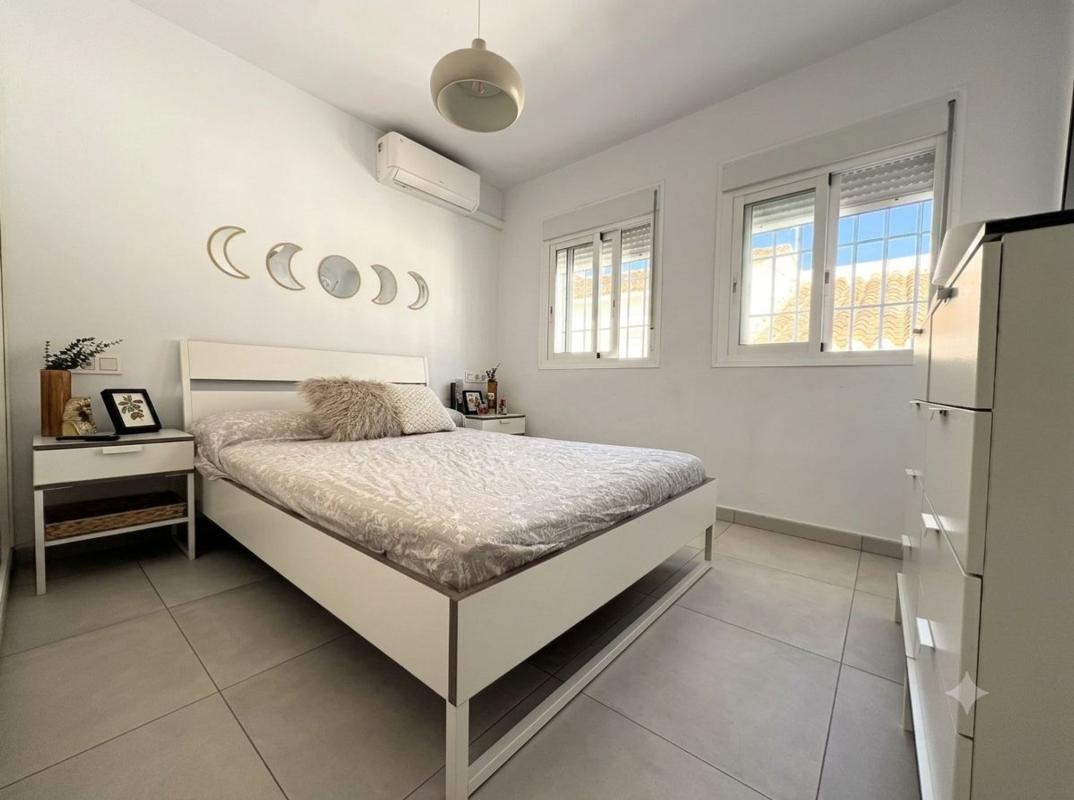 Properties for sale and rent in Spain photo 2