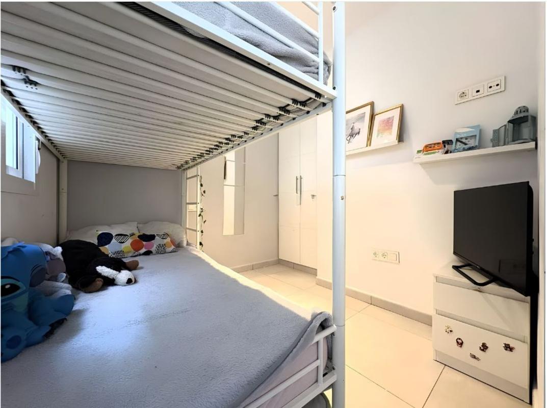 Properties for sale and rent in Spain photo 5