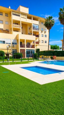Venta de piso en Piso en Solymar - Puerto Marina, Benalmádena, Benalmádena
thumbnail 1